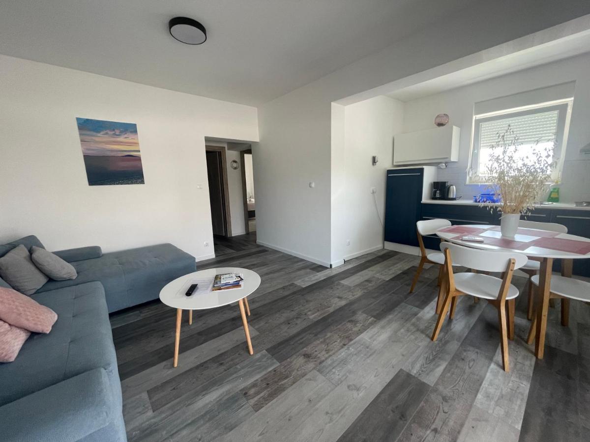 Villa Iva Vodice Exteriör bild